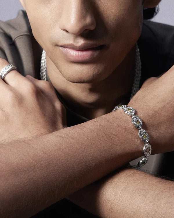 Green stellar bracelet
