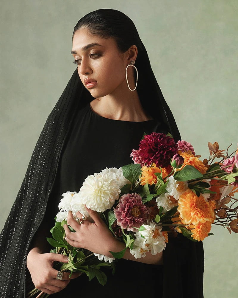 'ZEBAISH' DRAPE KAFTAN SET