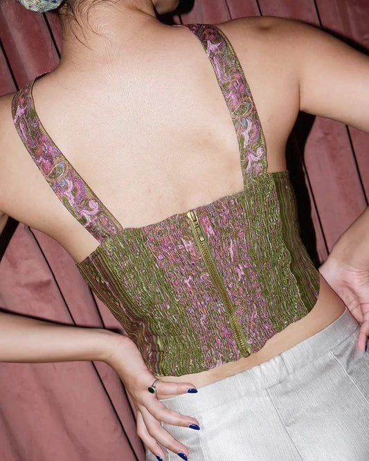 Sitara II Front Criss-Cross Neck