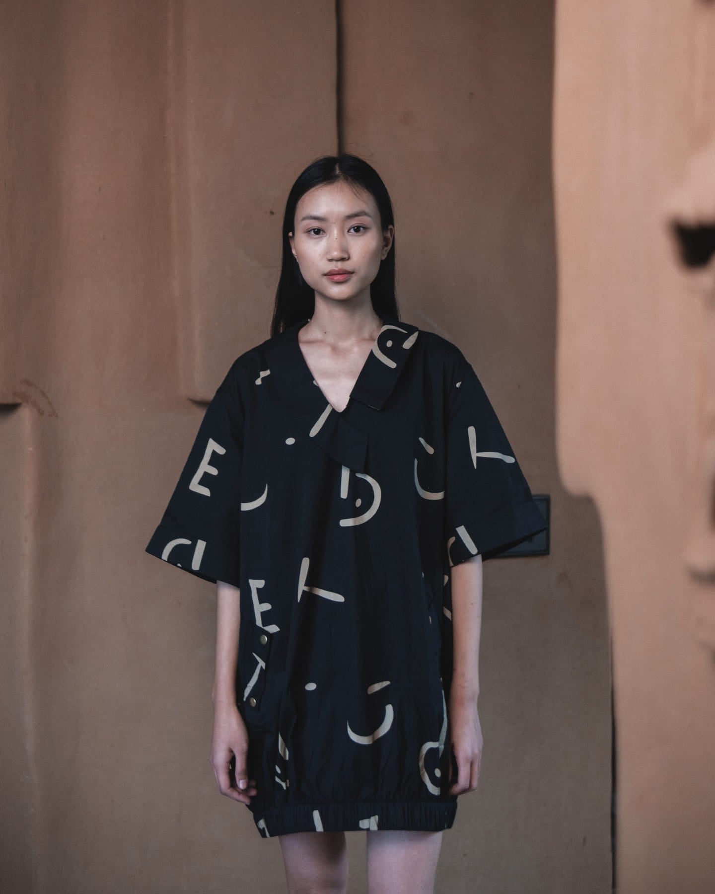 Sydney Shift Dress - Black with Khaki Line Print
