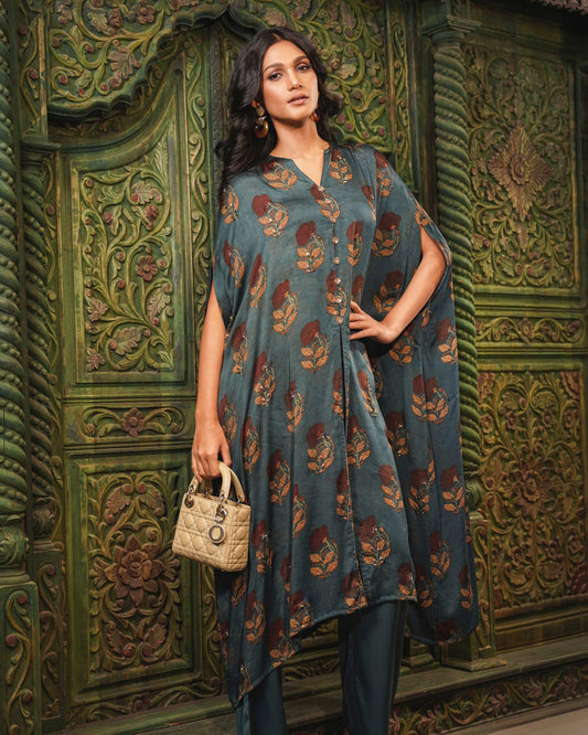 The Courtyard - Kaftan Set